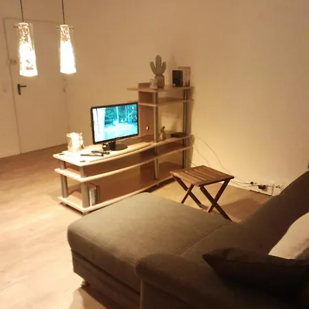 Goldstueck Im Gruenen *