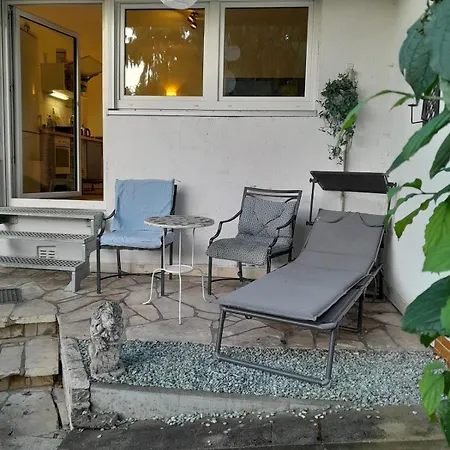 Goldstueck Im Gruenen 바트숀보른